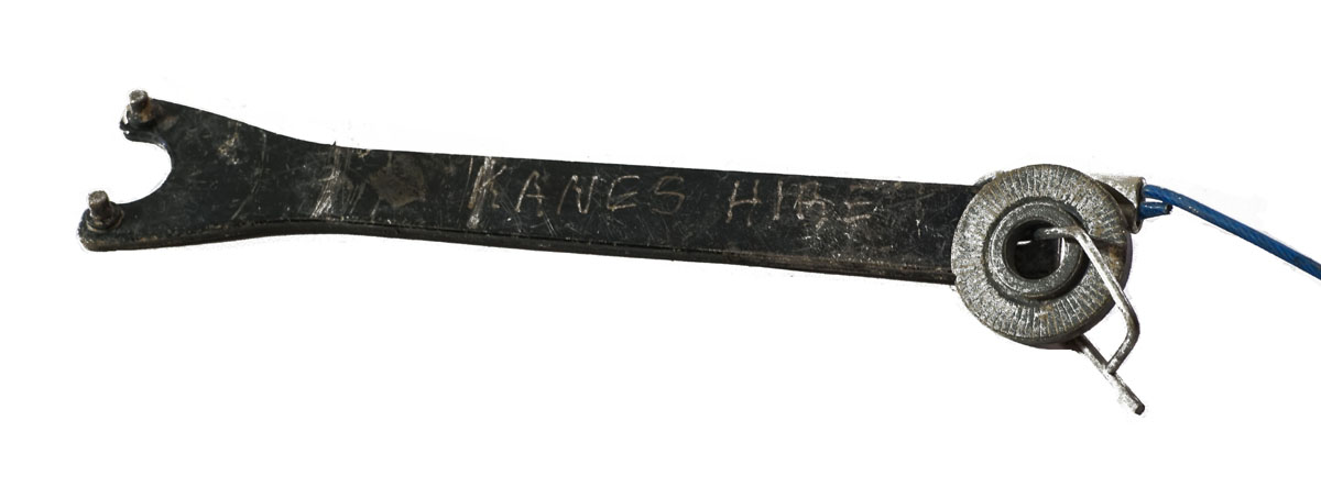 ANGLE GRINDER 180mm/7" 240 Volt Spanner