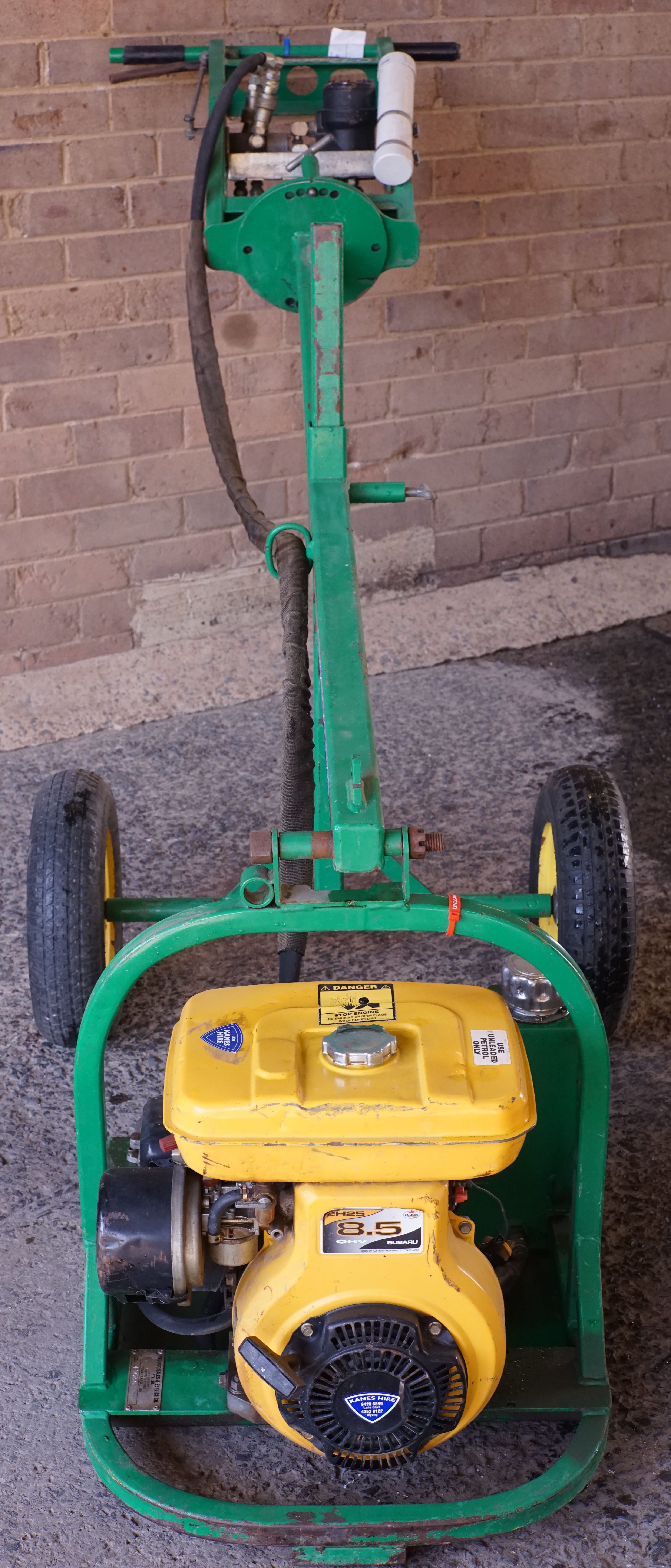 POST HOLE DIGGER MOTORISED Scissor Type Single Per