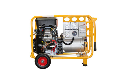 Generator 11Kva 3 Phse 20amp Outl & 2.6kva Sing Ph